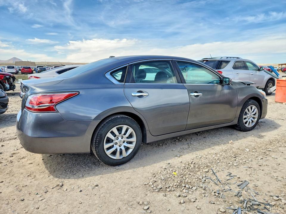 Продажа на аукционе авто 2015 Nissan Altima, vin: 1N4AL3AP8FN886515, номер лота: 48674066
