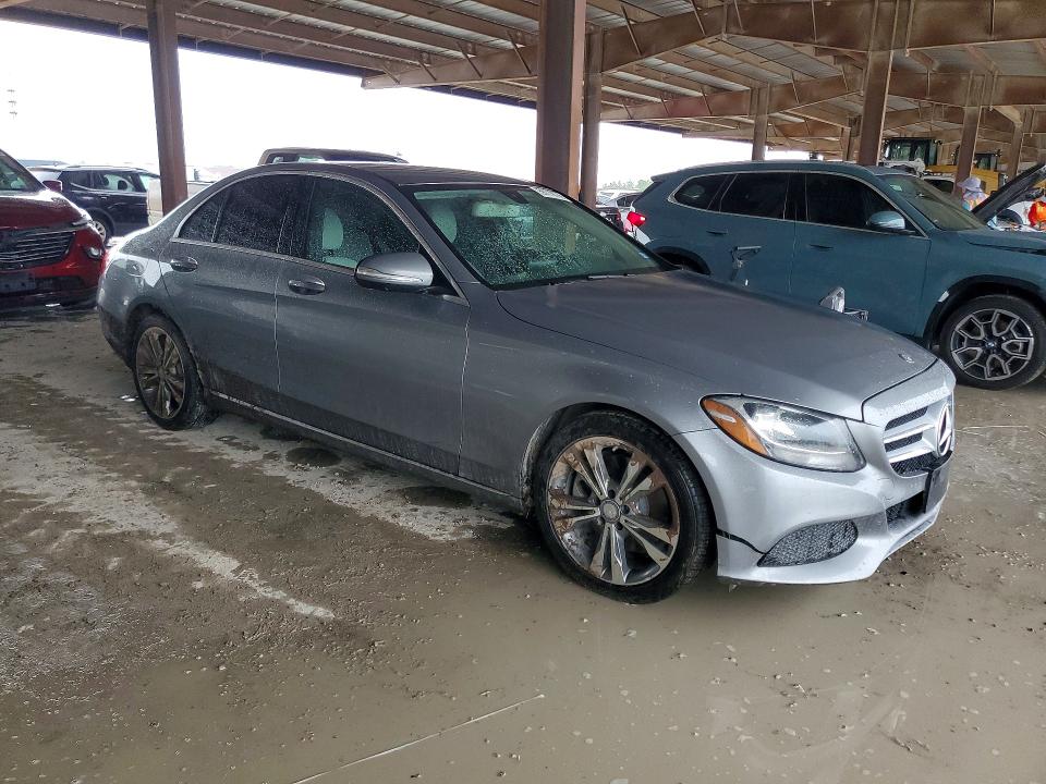 Продажа на аукционе авто 2015 Mercedes-benz C, vin: 55SWF4JB4FU052692, номер лота: 50170776