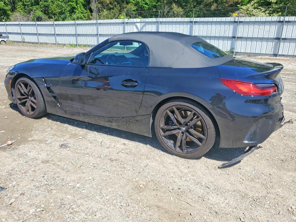 51426346 :رقم المزاد ، WBAHF3C02PWY16467 vin ، 2023 Bmw Z4 مزاد بيع