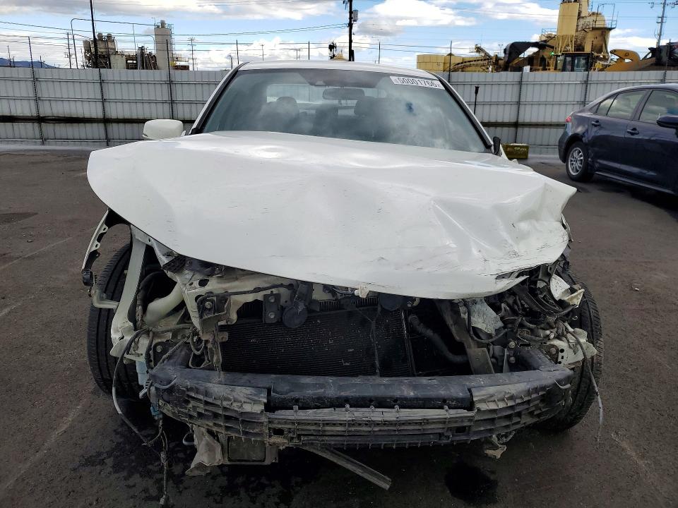50001766 :رقم المزاد ، JHMCR6F33HC011834 vin ، 2017 Honda Accord مزاد بيع