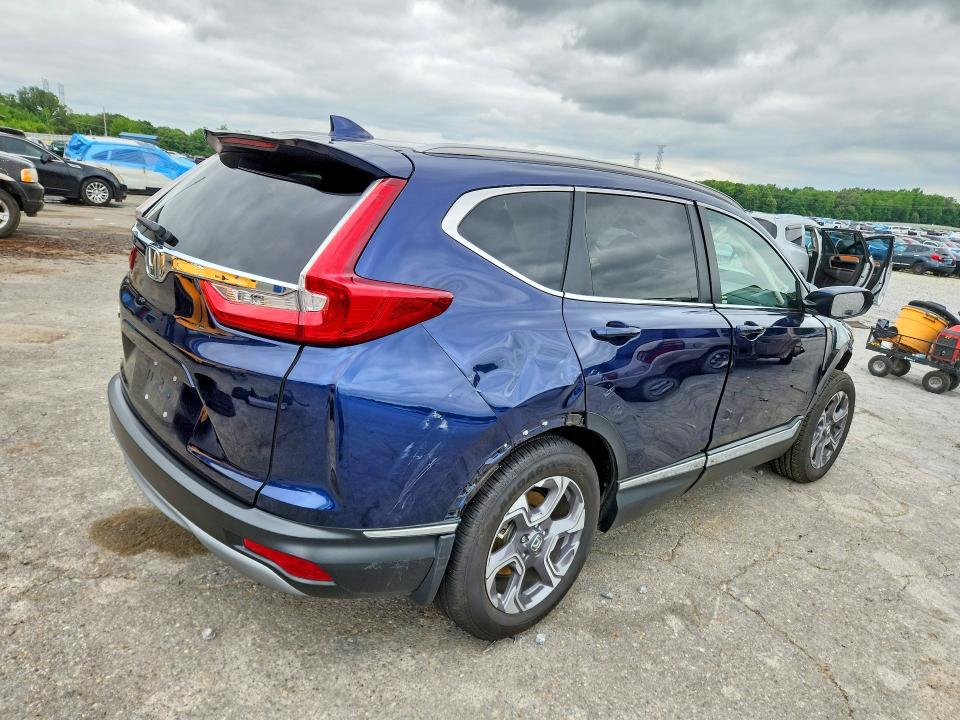 Продажа на аукционе авто 2018 Honda Cr-v, vin: 7FARW1H85JE043018, номер лота: 51886496