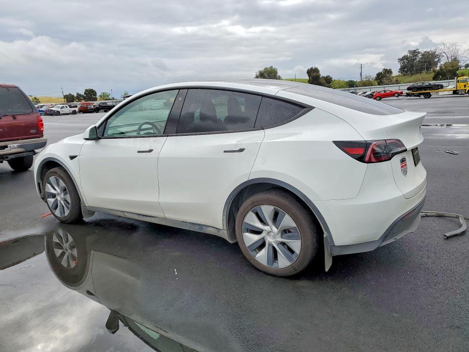 2023 Tesla Model Y მანქანა იყიდება აუქციონზე, vin: 7SAYGDEE7PF675546, აუქციონის ნომერი: 48022336