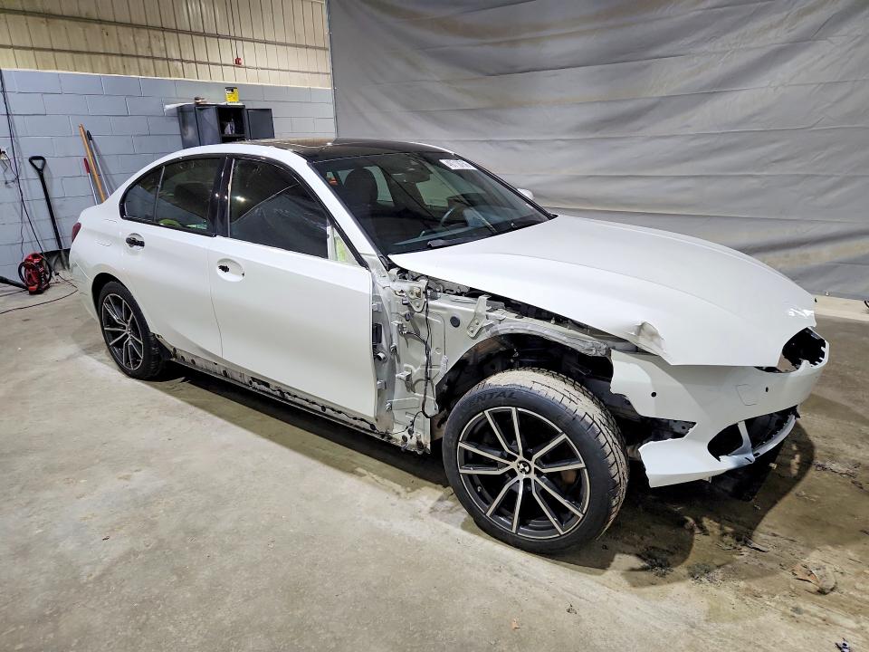 49718756 :رقم المزاد ، 3MW5R7J07N8C78200 vin ، 2022 Bmw 330xi مزاد بيع
