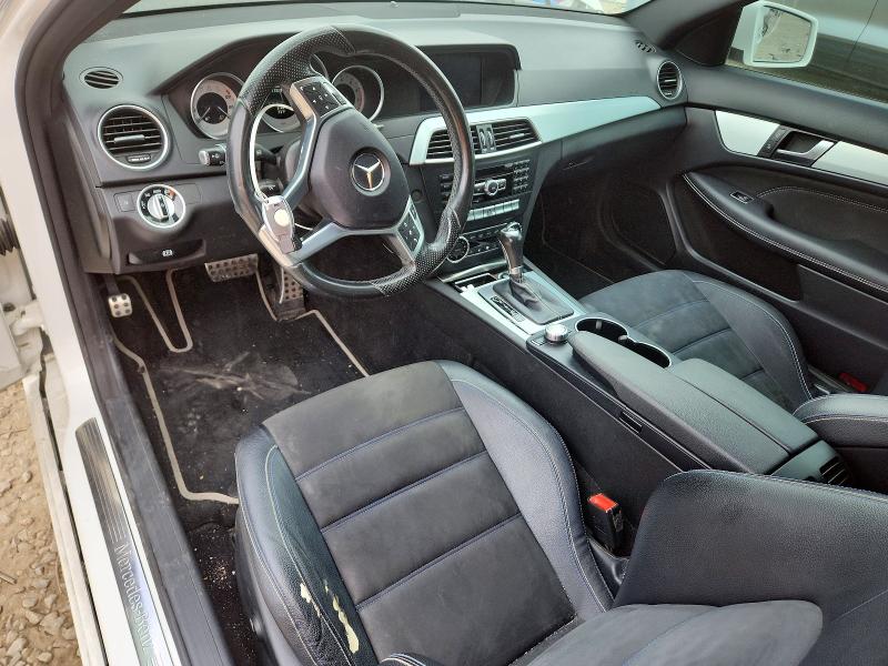 2015 Mercedes-benz C მანქანა იყიდება აუქციონზე, vin: WDDGJ4HB2FG401502, აუქციონის ნომერი: 50526546