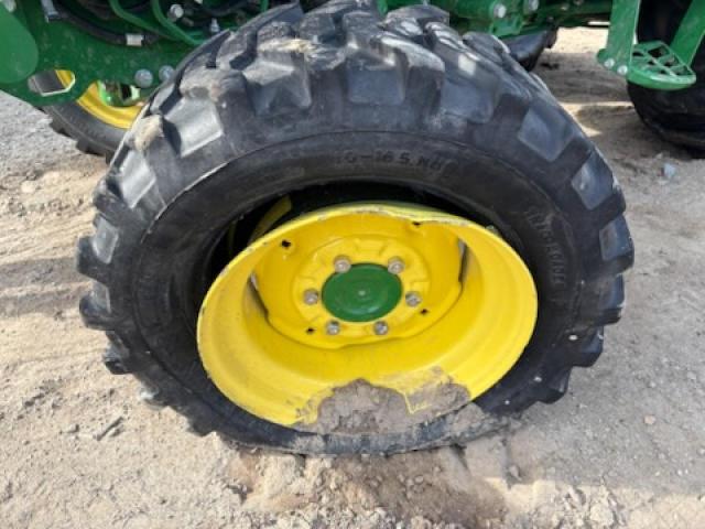 51335786 :رقم المزاد ، CH4Y22D004280X vin ، 2017 John Deere 4040 مزاد بيع