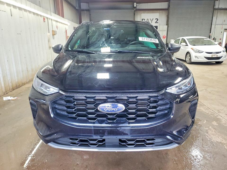 2023 Ford Escape მანქანა იყიდება აუქციონზე, vin: 1FMCU0MZ7PUA15393, აუქციონის ნომერი: 51123616