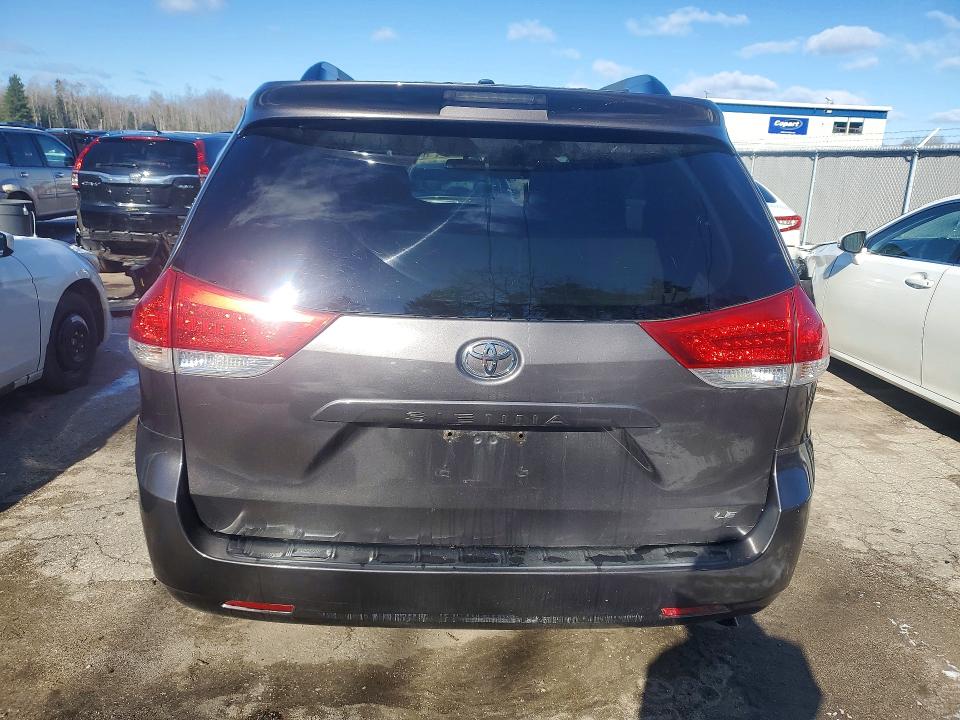 Aukcja sprzedaży 2012 Toyota Sienna, vin: 5TDKK3DC0CS220961, numer aukcji: 50441126