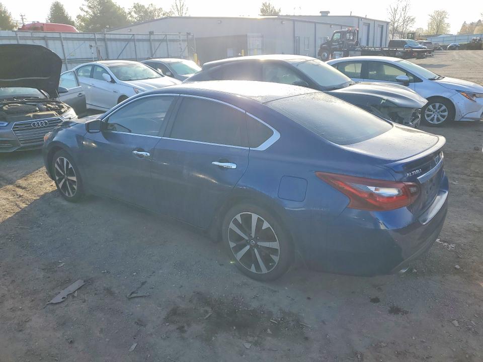 Auction sale of the 2018 Nissan Altima, vin: 1N4AL3AP5JC138695, lot number: 49125306