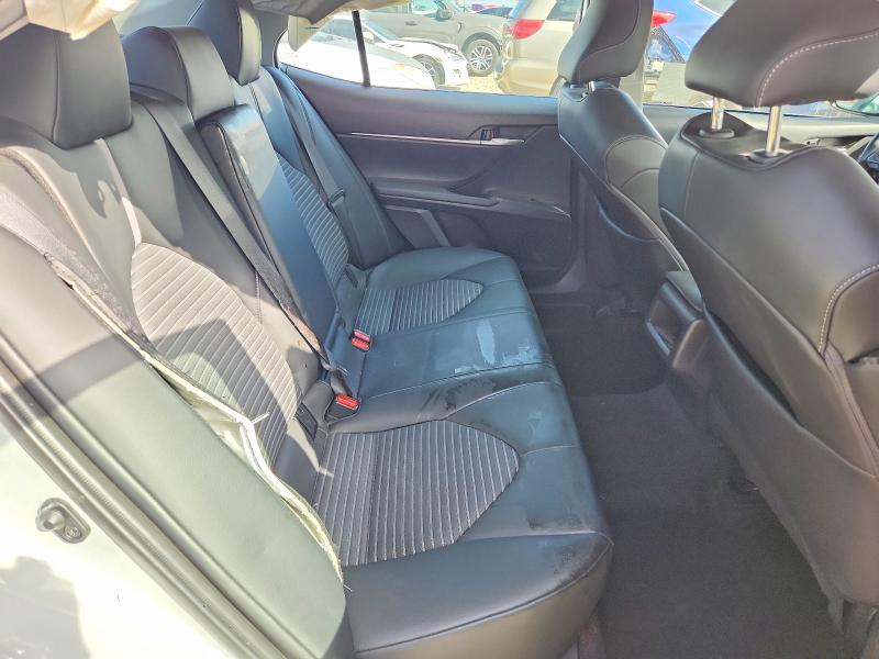 51124946 :رقم المزاد ، 4T1G11AK3PU141872 vin ، 2023 Toyota Camry مزاد بيع