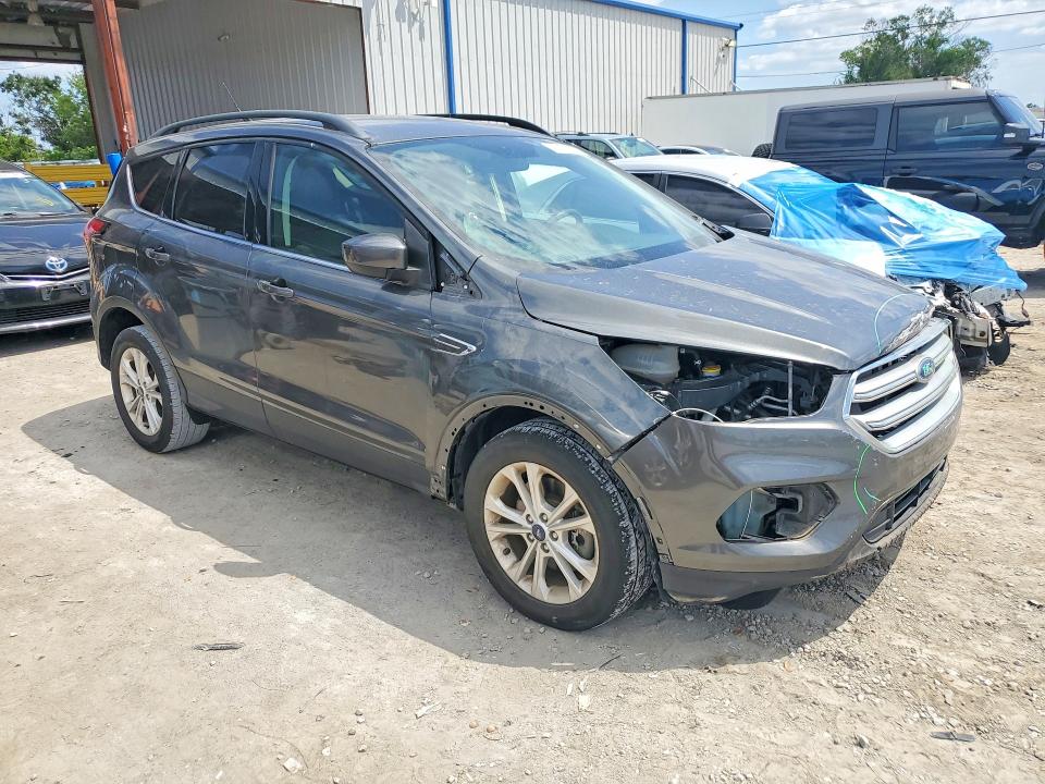 49739156 :رقم المزاد ، 1FMCU9HD8KUA75131 vin ، 2019 Ford Escape مزاد بيع