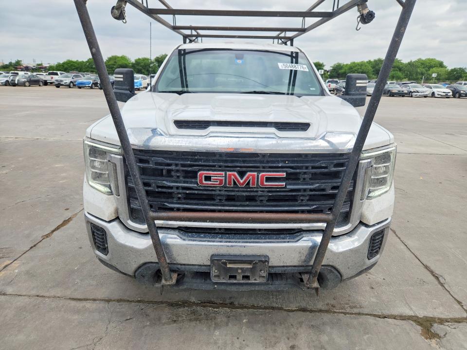50488776 :رقم المزاد ، 1GT08LE75MF152617 vin ، 2021 Gmc Sierra مزاد بيع