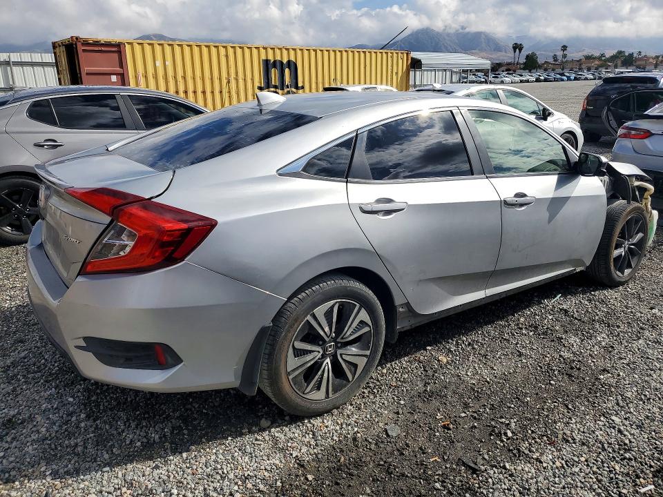 Aukcja sprzedaży 2018 Honda Civic, vin: JHMFC1F30JX037355, numer aukcji: 47914516