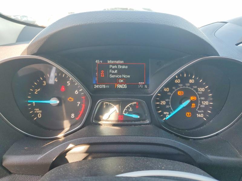 2017 Ford Escape მანქანა იყიდება აუქციონზე, vin: 1FMCU0G9XHUE38207, აუქციონის ნომერი: 48836726