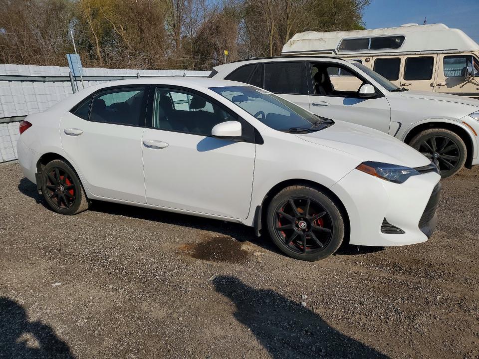 Продажа на аукционе авто 2019 Toyota Corolla, vin: 2T1BURHE2KC207421, номер лота: 49456316