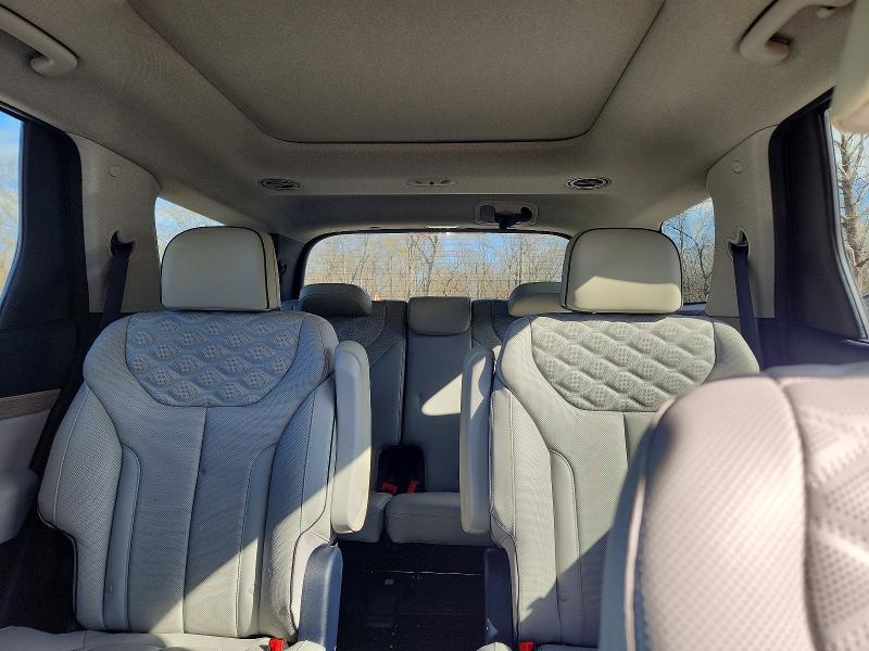 Продажа на аукционе авто 2021 Hyundai Palisade, vin: KM8R54HE7MU223114, номер лота: 48748606
