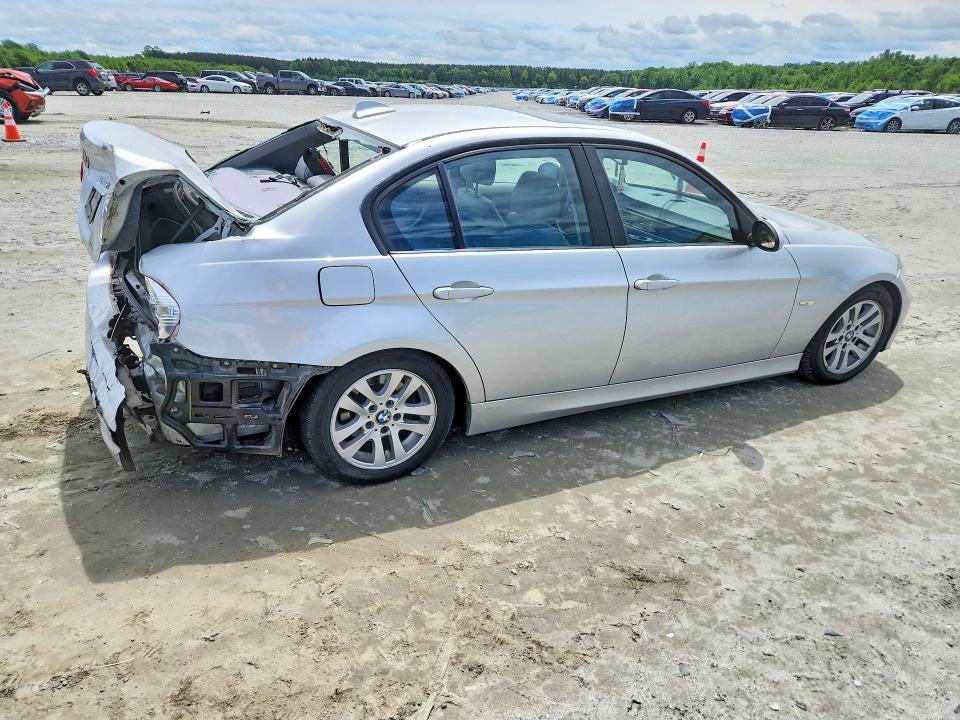 51589156 :رقم المزاد ، WBAVB13516PT11995 vin ، 2006 Bmw 325 مزاد بيع