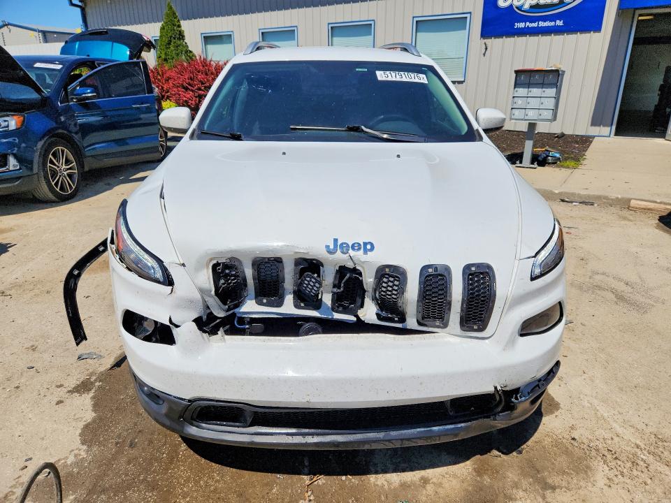 51791076 :رقم المزاد ، 1C4PJLCB3GW209718 vin ، 2016 Jeep Cherokee مزاد بيع