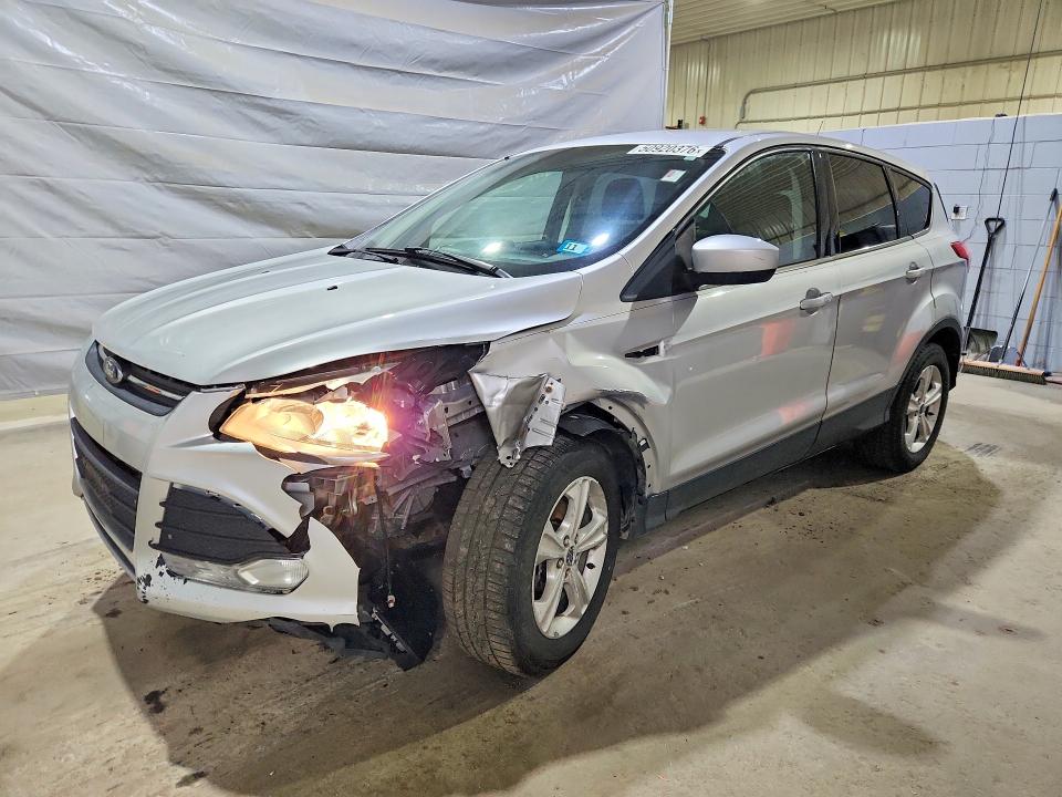 2016 Ford Escape მანქანა იყიდება აუქციონზე, vin: 1FMCU9GX0GUB42212, აუქციონის ნომერი: 50920376