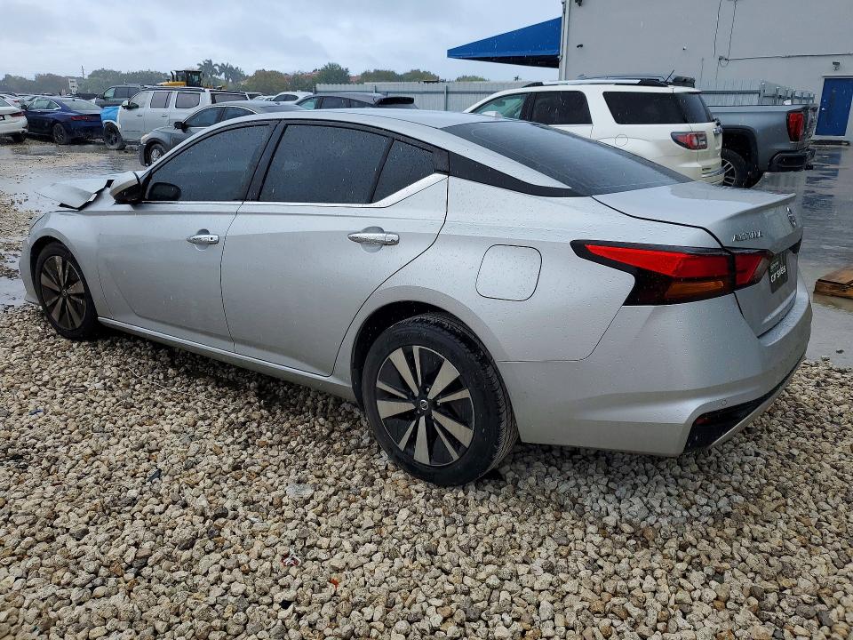Продажа на аукционе авто 2021 Nissan Altima, vin: 1N4BL4DV5MN417125, номер лота: 49161506