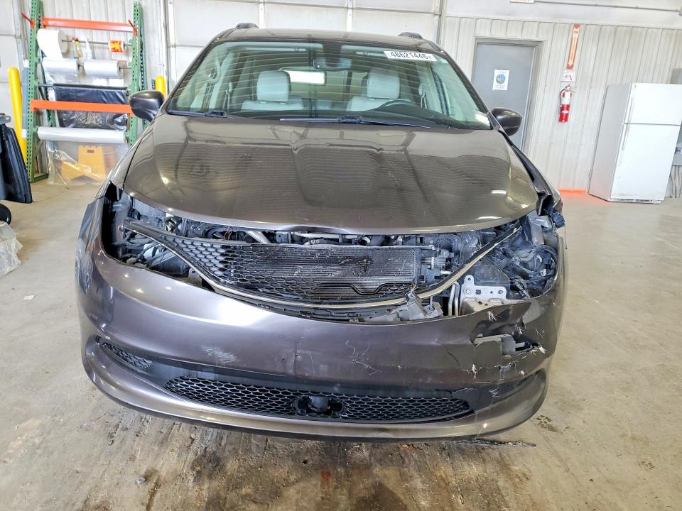 48621446 :رقم المزاد ، 2C4RC1DG1MR543316 vin ، 2021 Chrysler Voyager مزاد بيع