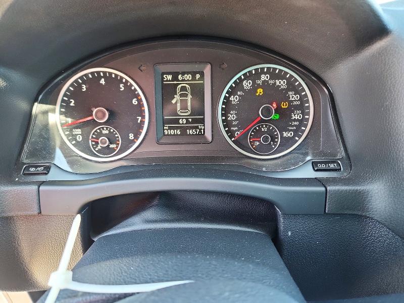 2016 Volkswagen Tiguan მანქანა იყიდება აუქციონზე, vin: WVGAV7AX3GW024712, აუქციონის ნომერი: 49825926
