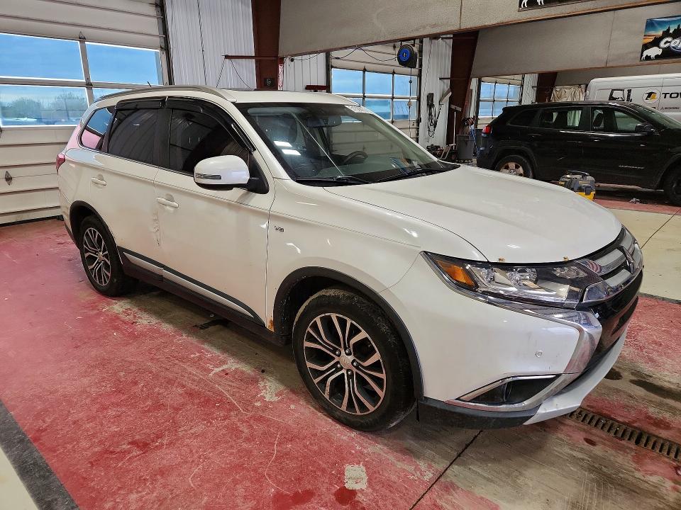 51329976 :رقم المزاد ، JA4JZ4AX6GZ008049 vin ، 2016 Mitsubishi Outlander مزاد بيع