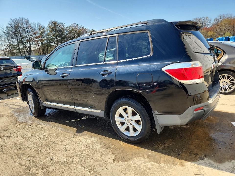 Продажа на аукционе авто 2012 Toyota Highlander, vin: 5TDBK3EH3CS136952, номер лота: 49383376