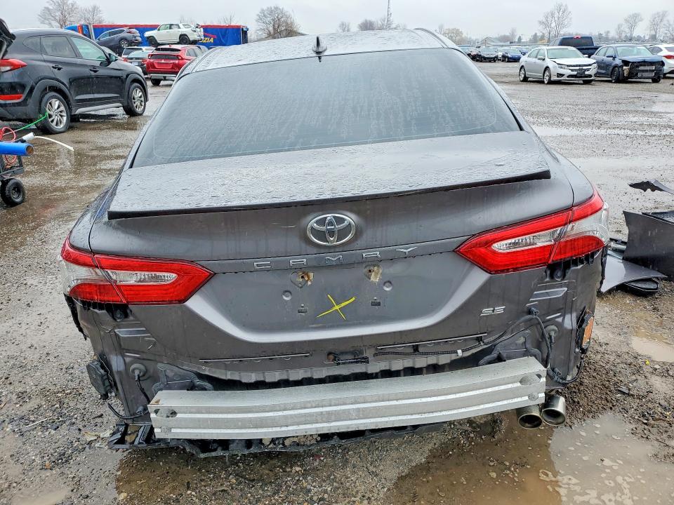 48737606 :رقم المزاد ، 4T1B11HK4KU846799 vin ، 2019 Toyota Camry مزاد بيع