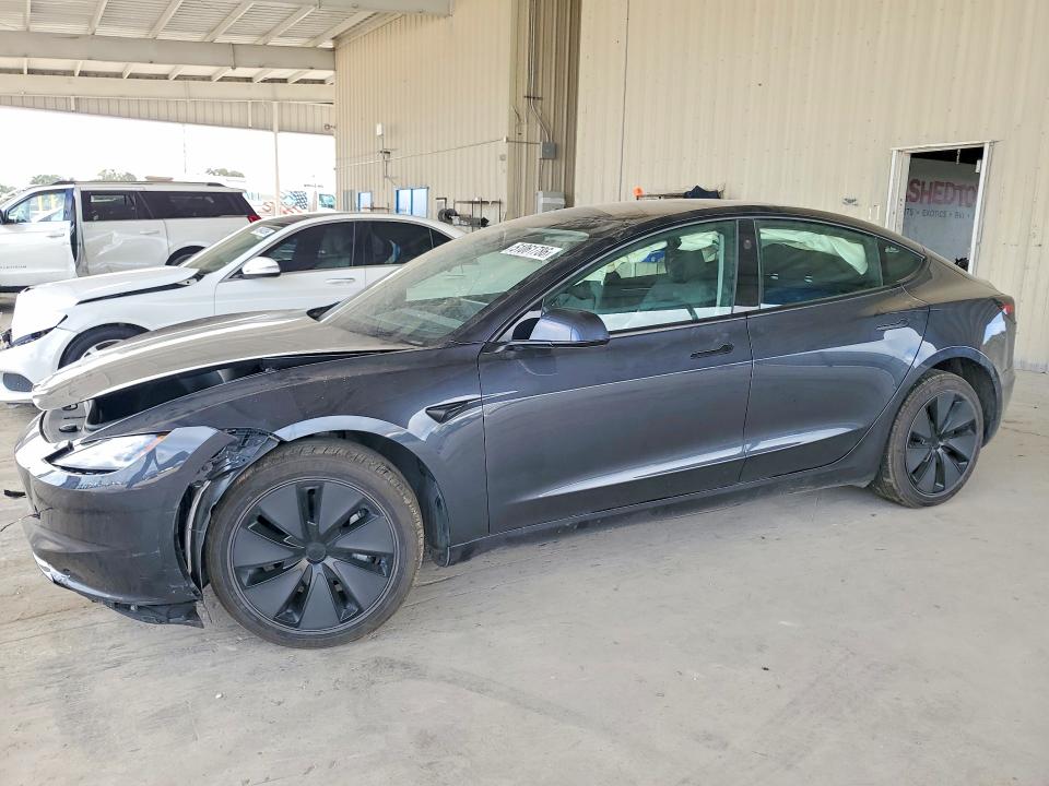 Продажа на аукционе авто 2025 Tesla Model 3, vin: 5YJ3E1EA0SF030111, номер лота: 51061786