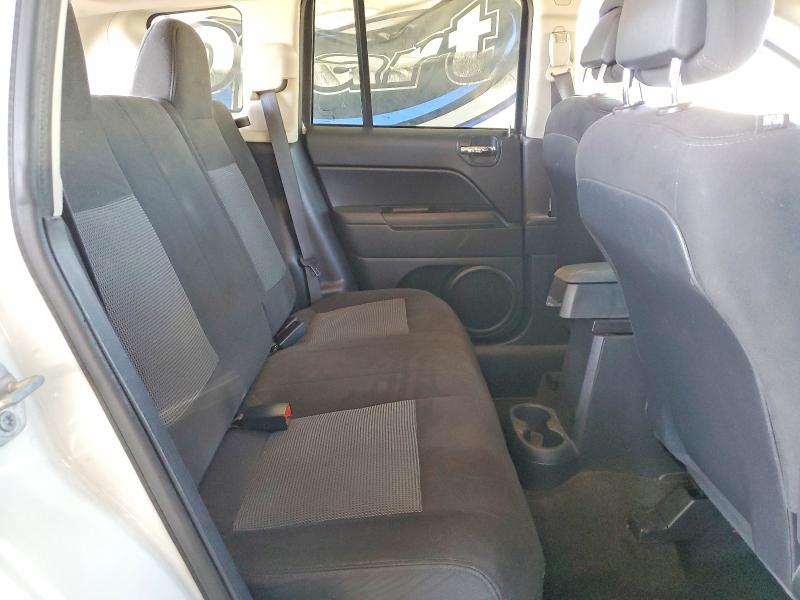 50255666 :رقم المزاد ، 1C4NJCBA4GD742835 vin ، 2016 Jeep Compass مزاد بيع