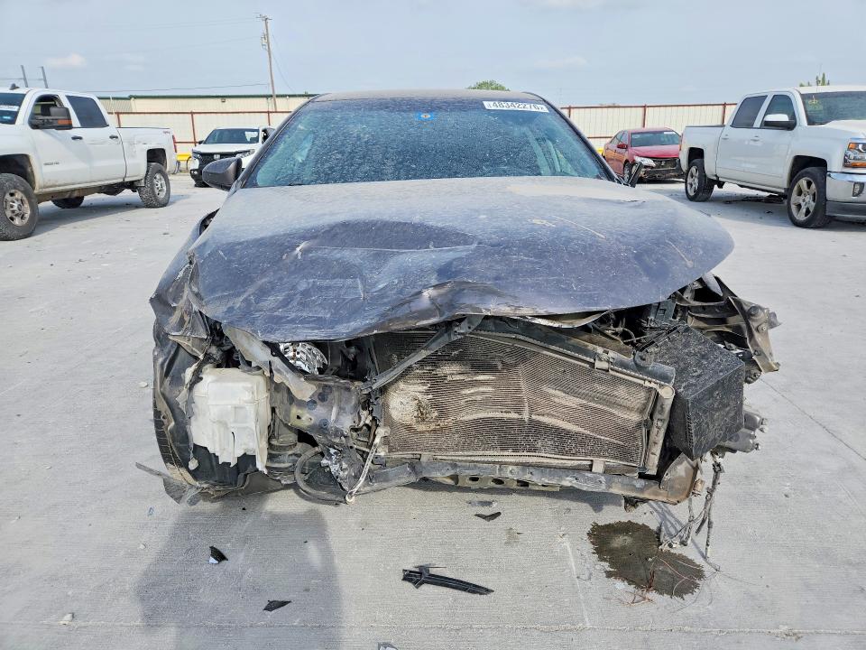 48342276 :رقم المزاد ، 4T1BF1FK9GU204137 vin ، 2016 Toyota Camry مزاد بيع
