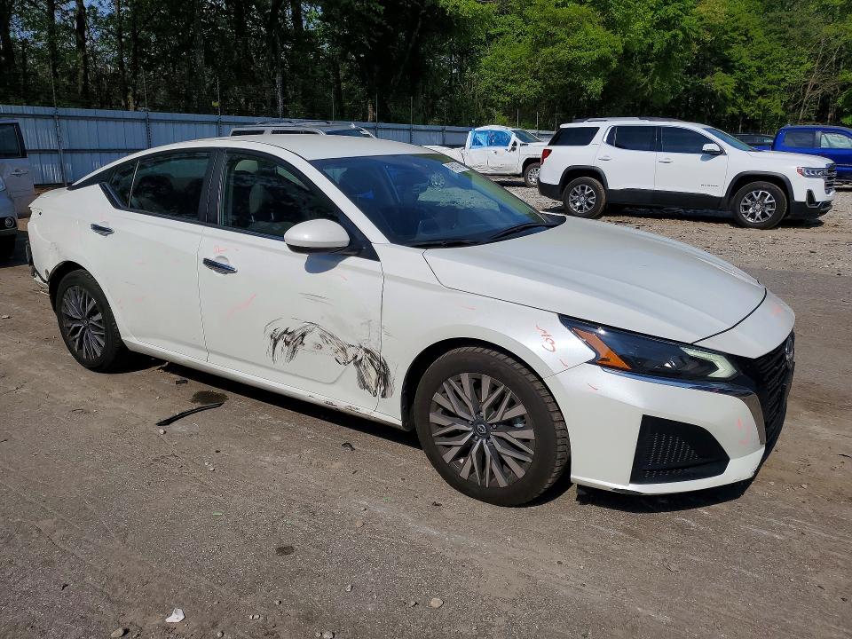49014746 :رقم المزاد ، 1N4BL4DV2PN341741 vin ، 2023 Nissan Altima مزاد بيع