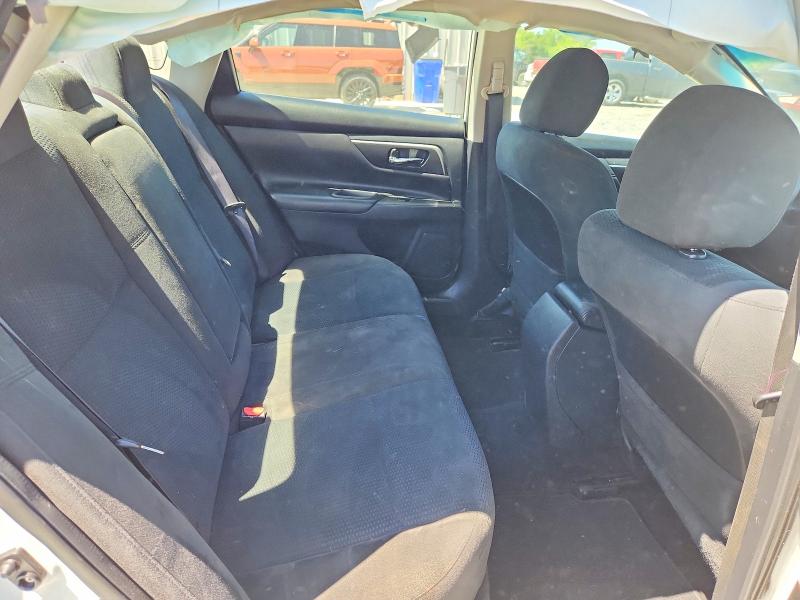 Продажа на аукционе авто 2015 Nissan Altima, vin: 1N4AL3AP6FC251675, номер лота: 49431246