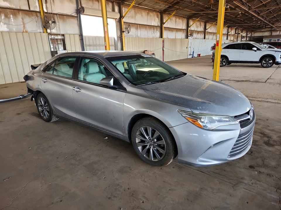 2016 Toyota Camry მანქანა იყიდება აუქციონზე, vin: 4T4BF1FKXGR559324, აუქციონის ნომერი: 49024356