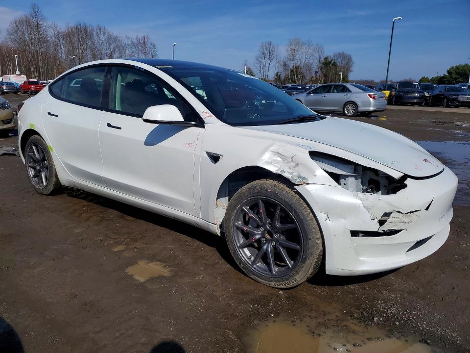 Продаж на аукціоні авто 2023 Tesla 3, vin: 5YJ3E1EA3PF438271, номер лоту: 48162966