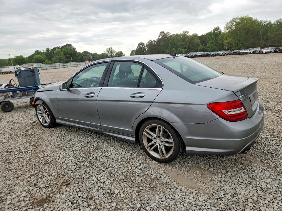 50257136 :رقم المزاد ، WDDGF4HB1EA962681 vin ، 2014 Mercedes-benz C مزاد بيع