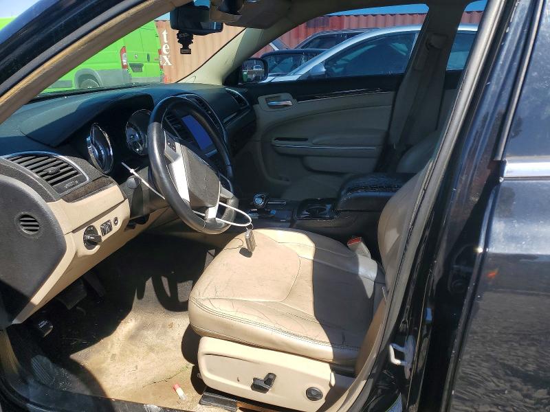 49397996 :رقم المزاد ، 2C3CCAAG2DH738958 vin ، 2013 Chrysler 300 مزاد بيع