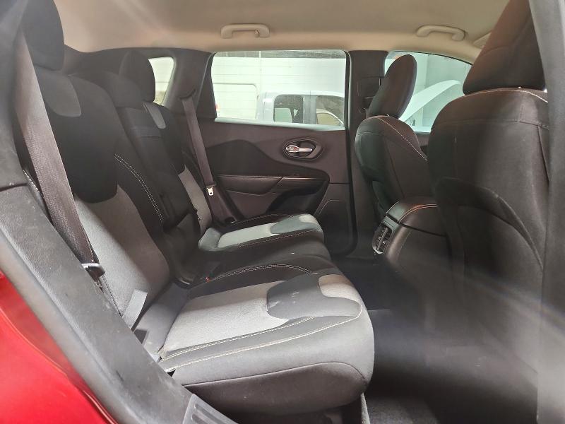 Продаж на аукціоні авто 2015 Jeep Cherokee, vin: 1C4PJLAB3FW631568, номер лоту: 47437536