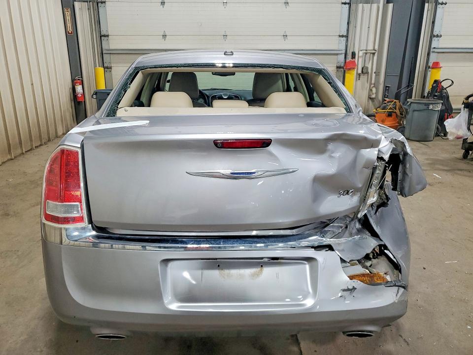 Продаж на аукціоні авто 2013 Chrysler 300, vin: 2C3CCAAG3DH723126, номер лоту: 48695836