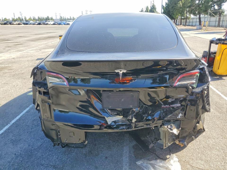 50259216 :رقم المزاد ، 7SAYGDEFXNF533536 vin ، 2022 Tesla Model Y مزاد بيع