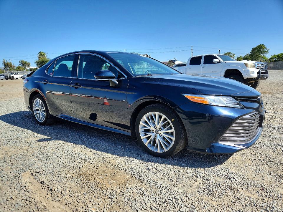 2019 Toyota Camry მანქანა იყიდება აუქციონზე, vin: 4T1B11HK9KU767838, აუქციონის ნომერი: 46778366