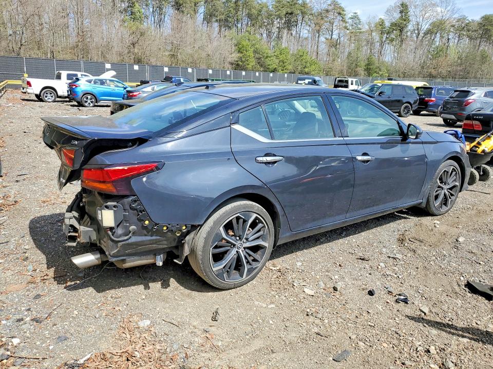 Продаж на аукціоні авто 2019 Nissan Altima, vin: 1N4BL4DW3KC136104, номер лоту: 48310346