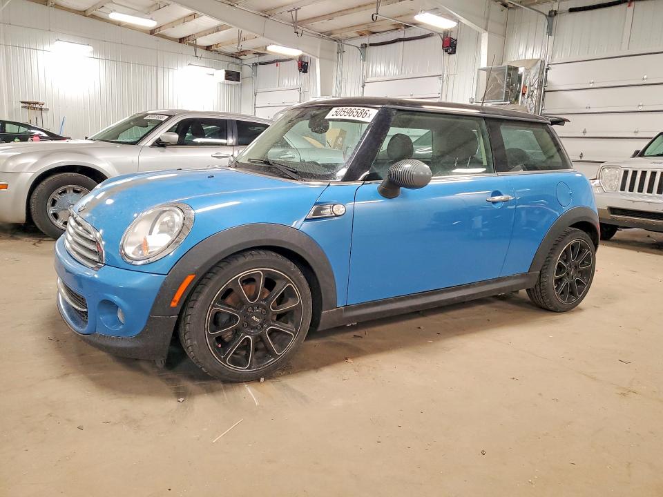 Продажа на аукционе авто 2012 Mini Cooper, vin: WMWSU3C59CT369462, номер лота: 50596586