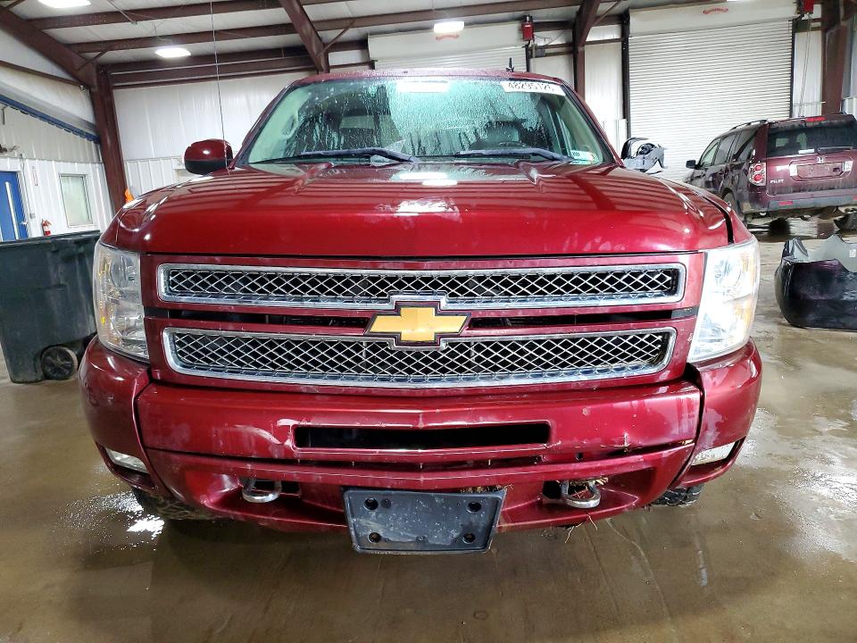 Продажа на аукционе авто 2013 Chevrolet Silverado, vin: 1GCRKSE78DZ378992, номер лота: 48295126