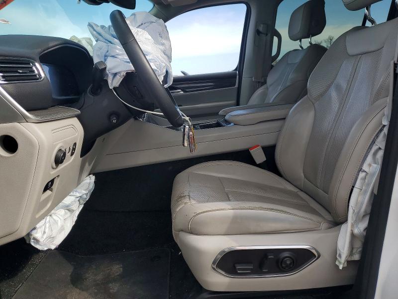 46928106 :رقم المزاد ، 1C4SJVBT6NS107656 vin ، 2022 Jeep Wagoneer مزاد بيع