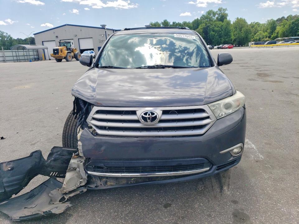 2011 Toyota Highlander მანქანა იყიდება აუქციონზე, vin: 5TDDK3EH0BS069038, აუქციონის ნომერი: 50017846