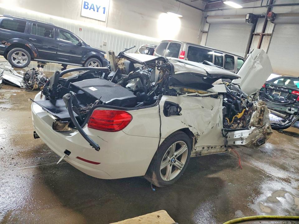47446446 :رقم المزاد ، WBA3T1C58FP820518 vin ، 2015 Bmw 428 مزاد بيع