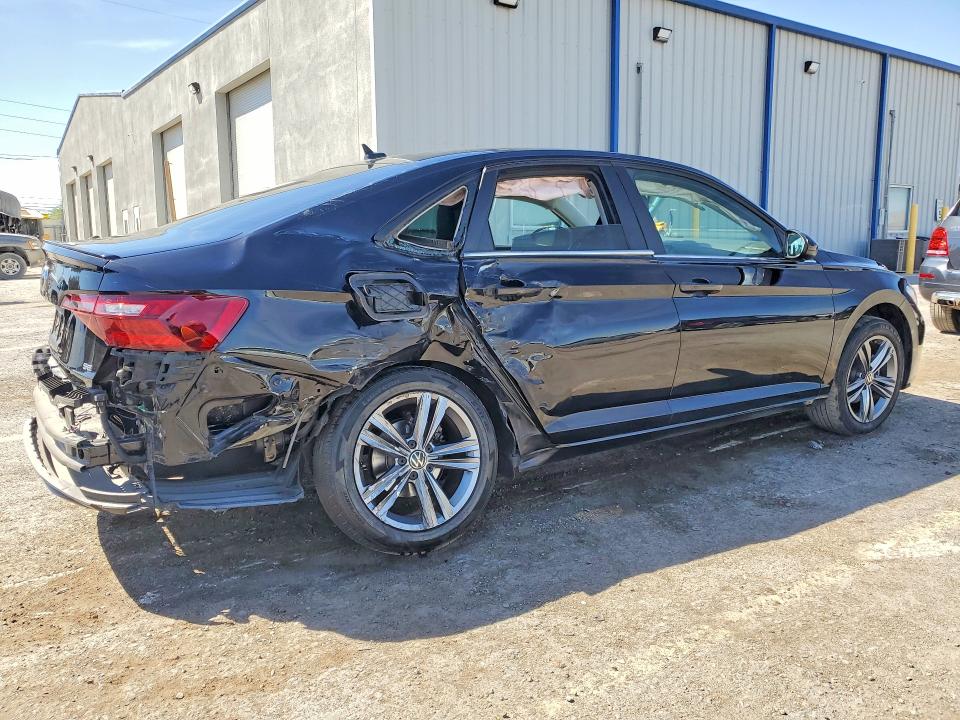 49012656 :رقم المزاد ، 3VWEM7BU1PM040580 vin ، 2023 Volkswagen Jetta مزاد بيع