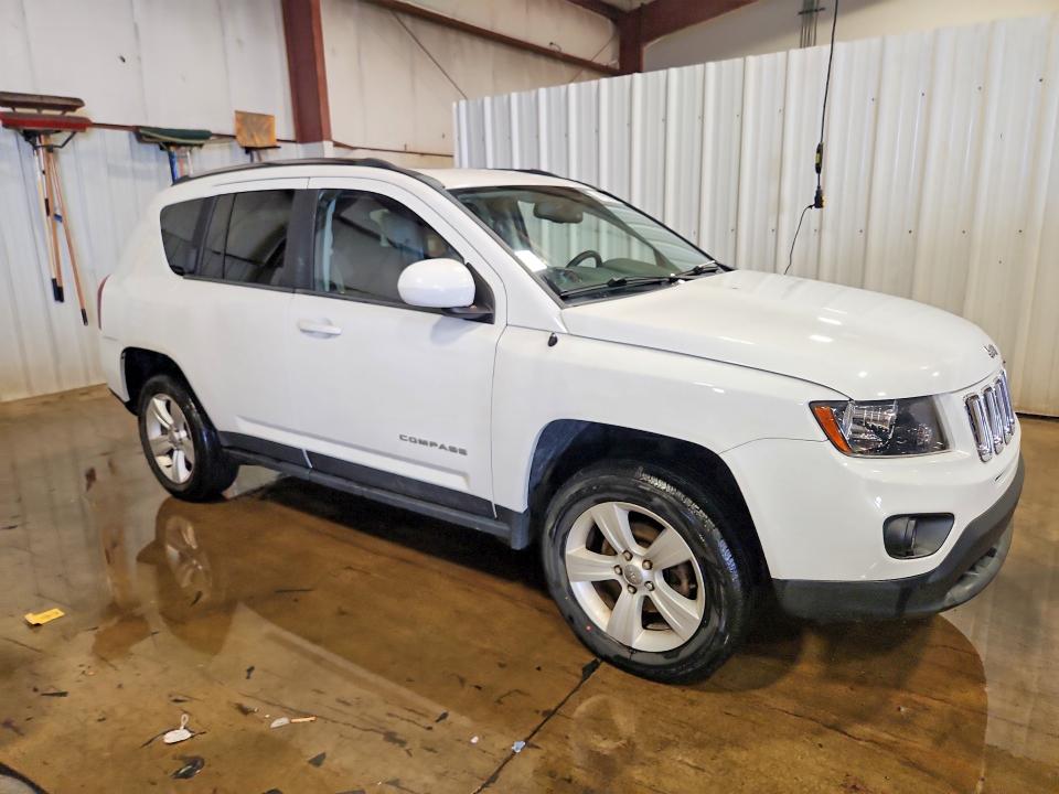 49930896 :رقم المزاد ، 1C4NJDEB3ED555058 vin ، 2014 Jeep Compass مزاد بيع