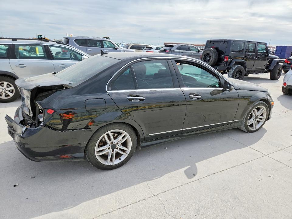 49113286 :رقم المزاد ، WDDGF4HB4DA766491 vin ، 2013 Mercedes-benz C مزاد بيع